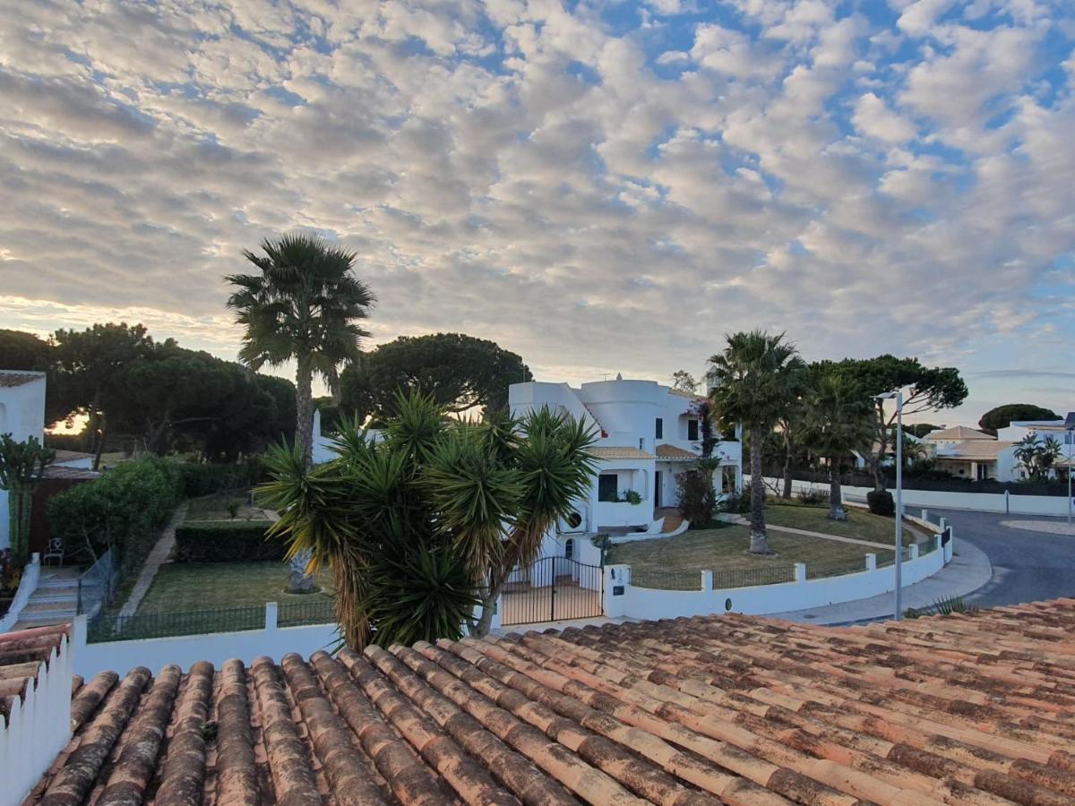 Wakeup Villa Faro Exteriör bild